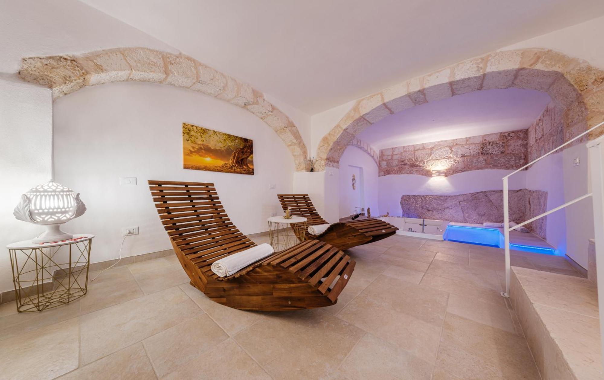 Il Pumo Bianco Ostuni Suite Bagian luar foto