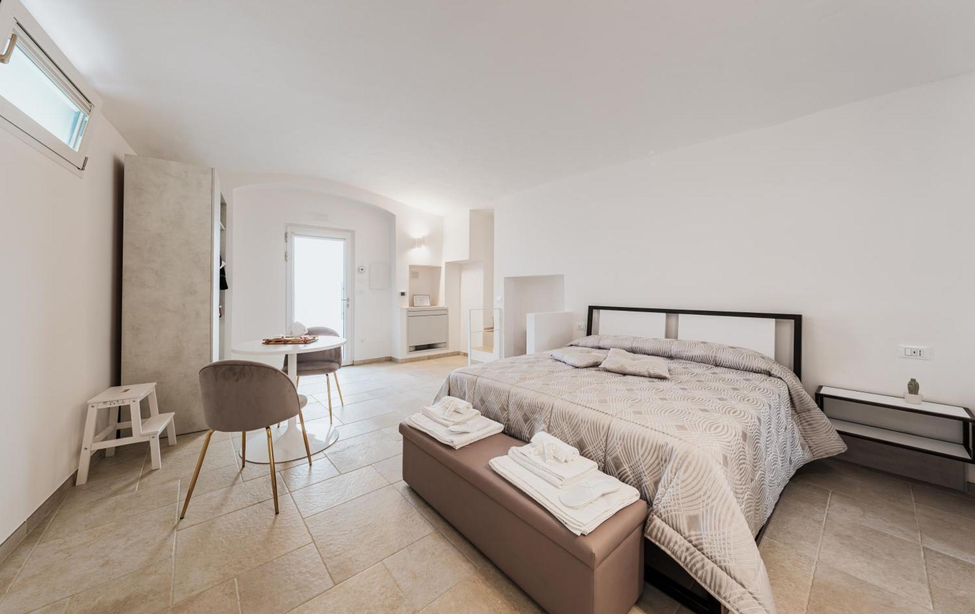 Il Pumo Bianco Ostuni Suite Bagian luar foto