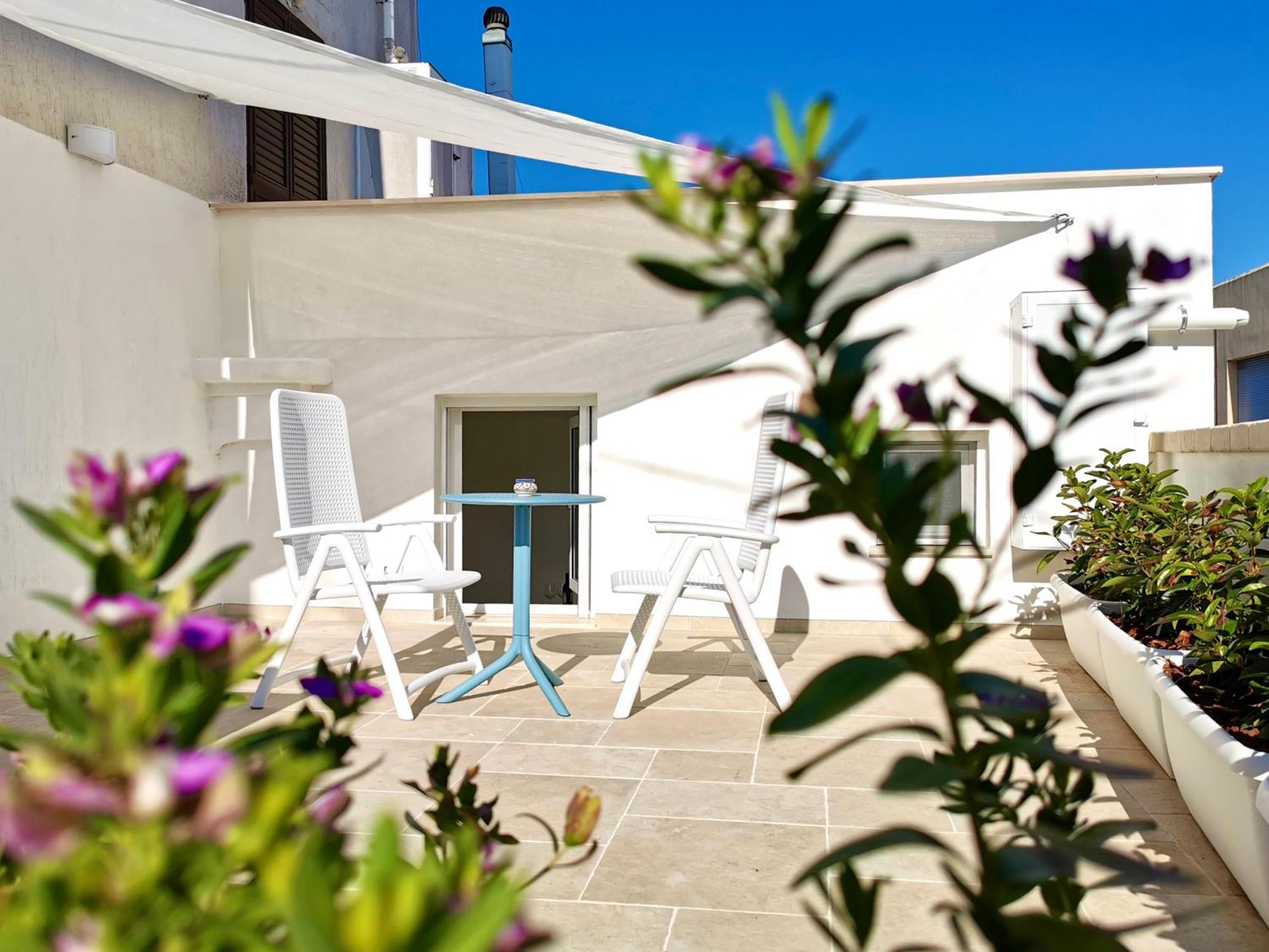 Il Pumo Bianco Ostuni Suite Bagian luar foto