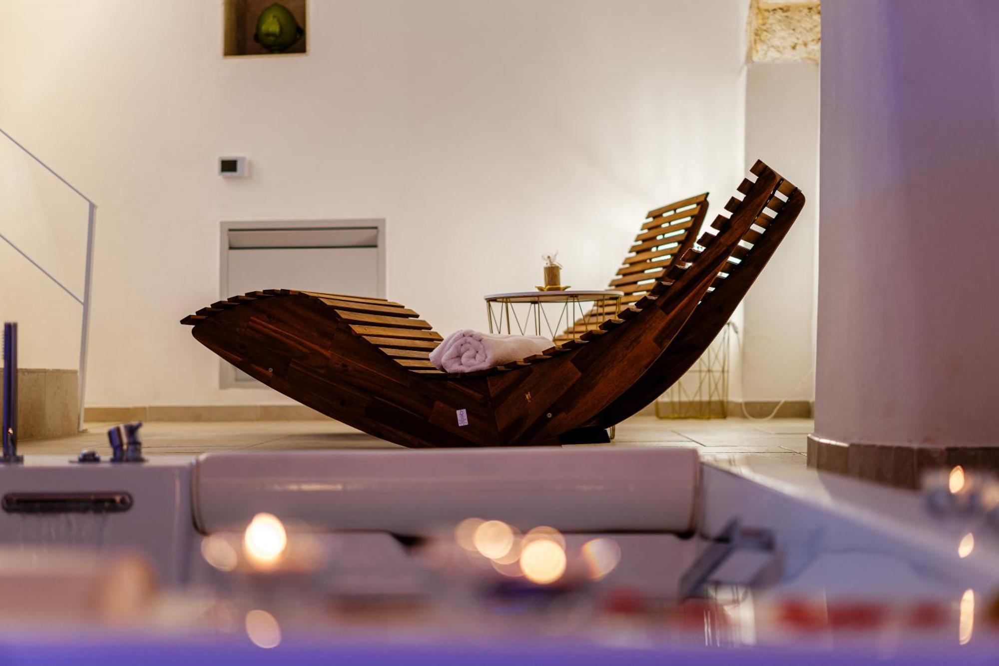 Il Pumo Bianco Ostuni Suite Bagian luar foto